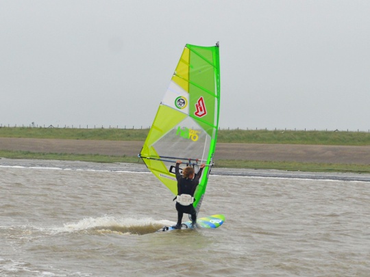 windsurf-techniek-gijpen-sail-flip-3
