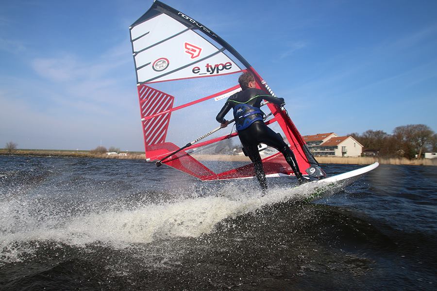 Thomas mooij gijp Leerwindsurfen