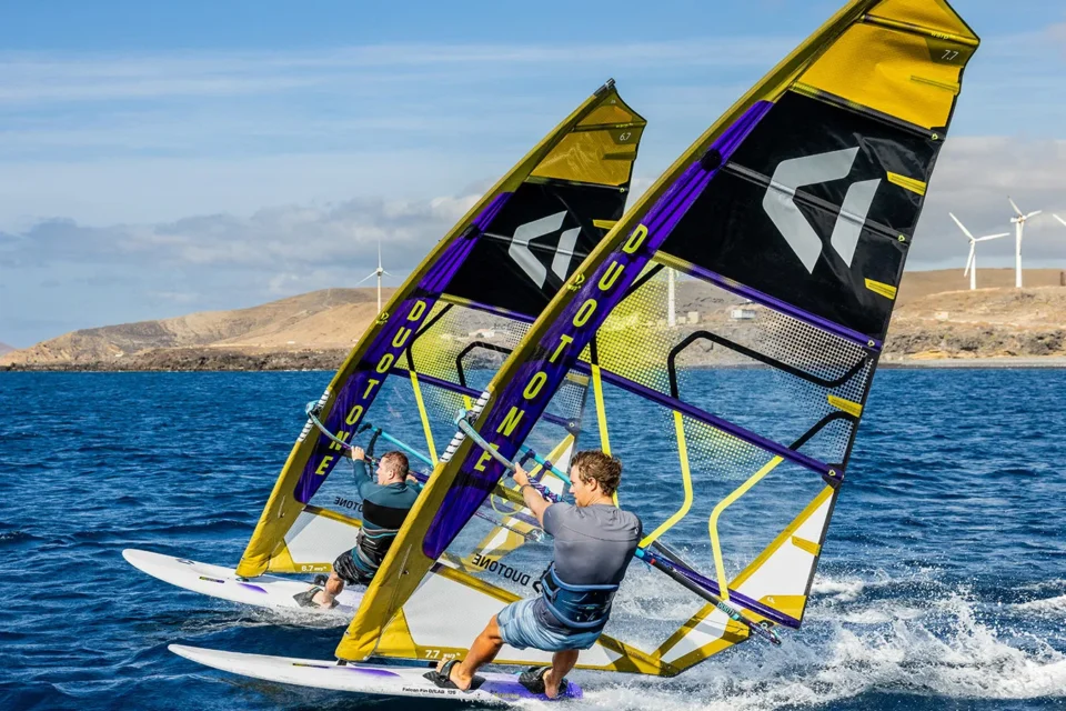 DUOTONE-Windsurf-materiaal-slalom-vin