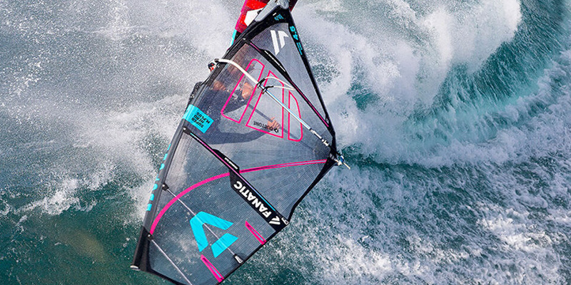 windsurf-disciplines-wave