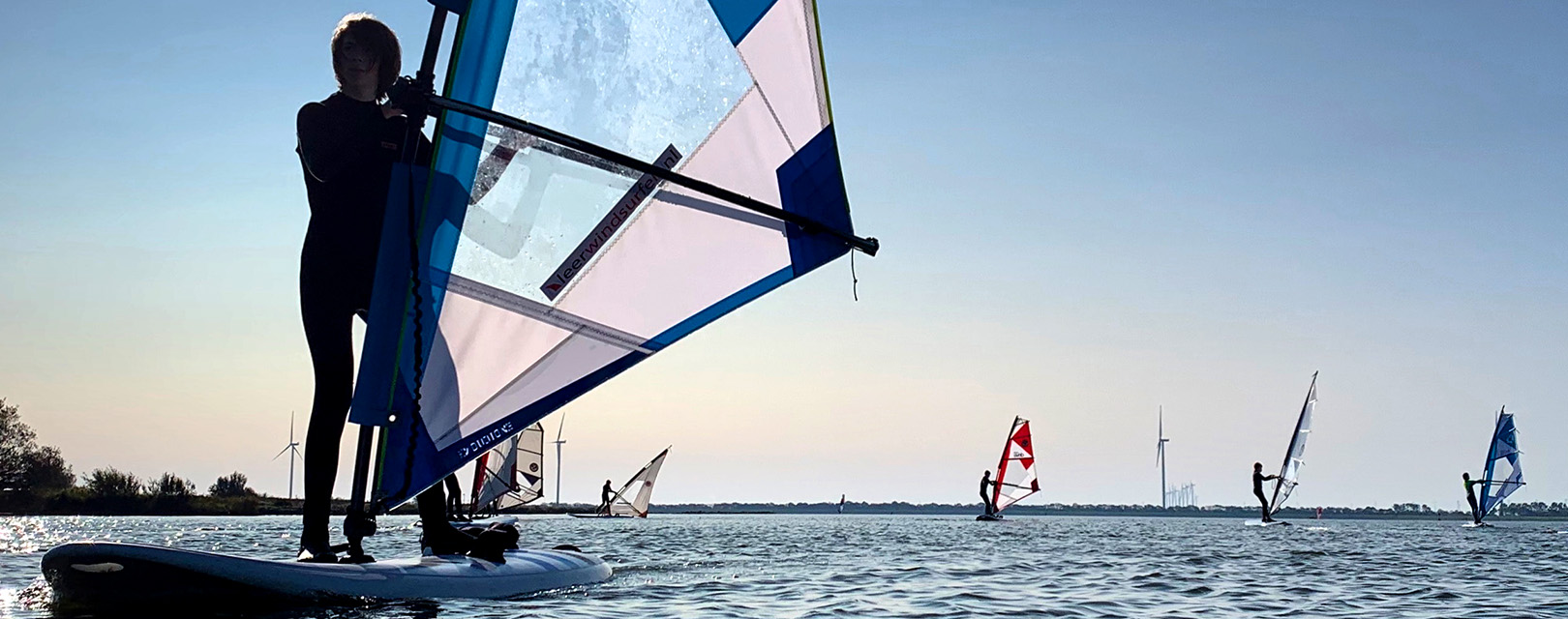Leren-windsurfen-beginner