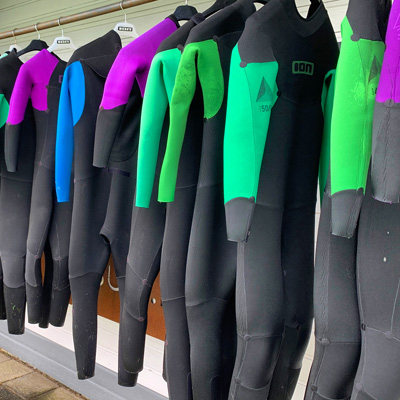 windsurf-pakhuren-ion-wetsuits-2024